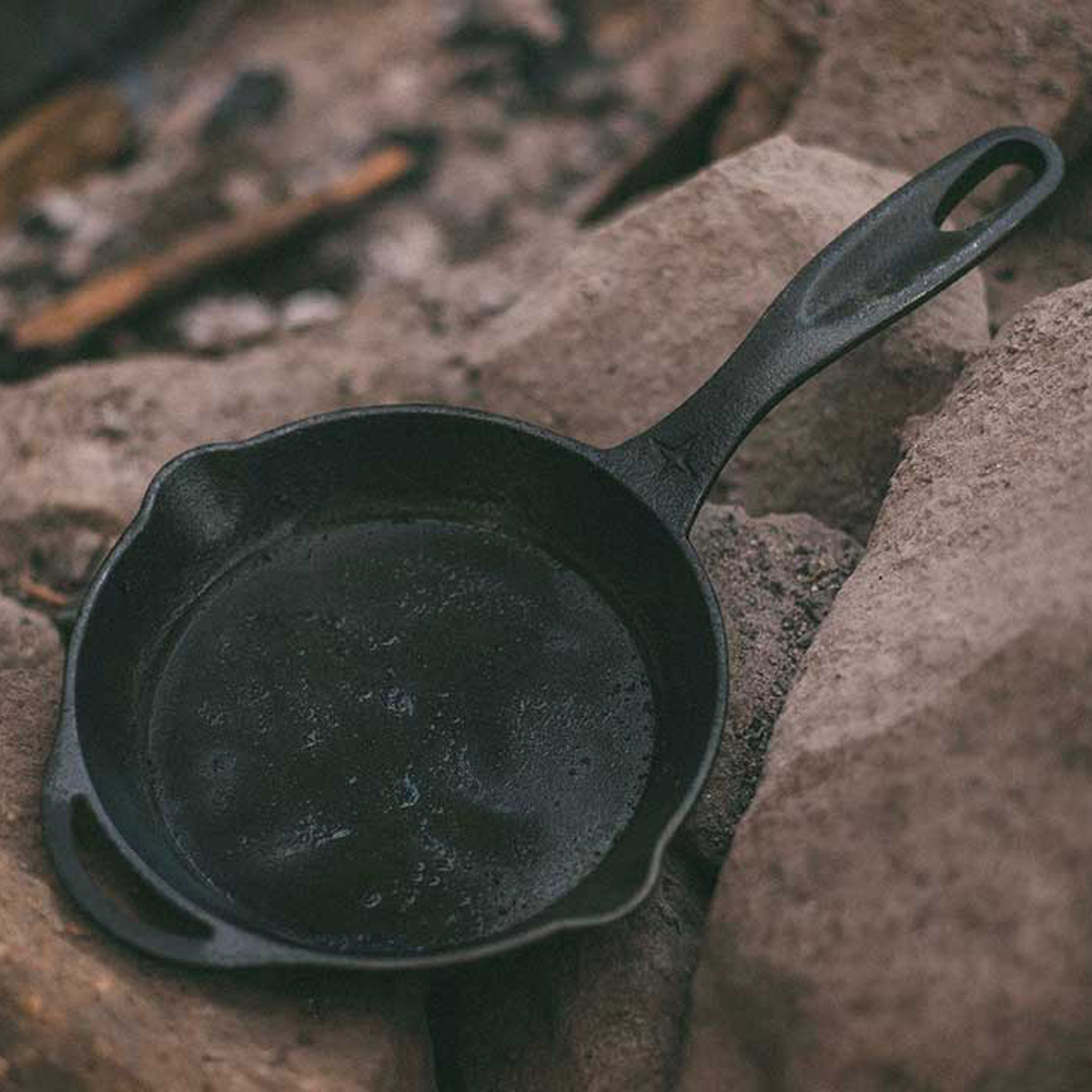 Barebones-panvica-20cm-3web